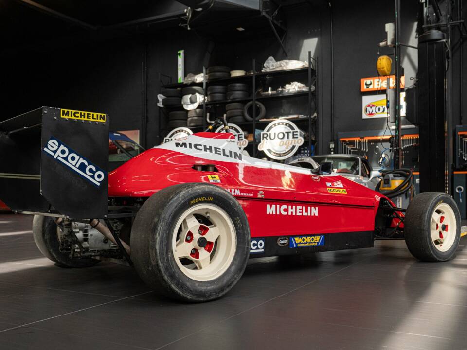Image 7/50 of Alfa Romeo Formula Alfa Boxer (1987)