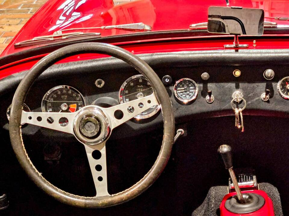 Image 8/8 de MG Midget (1962)