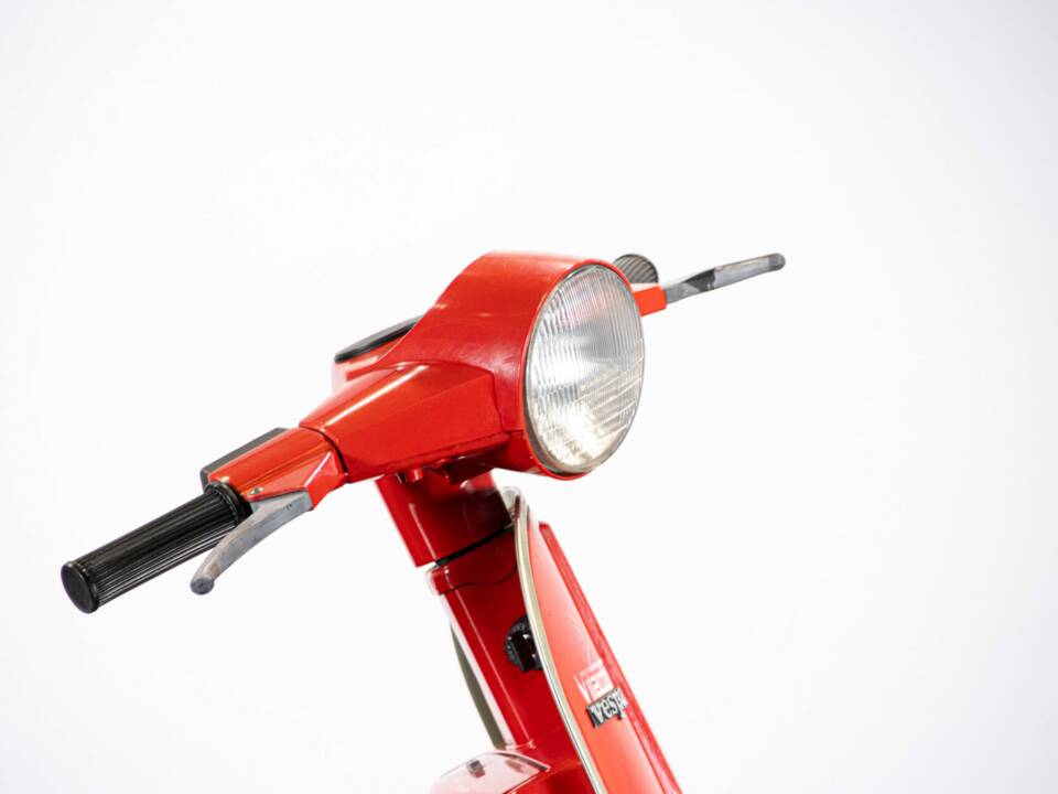 Image 12/43 de Piaggio Vespa PK 50 S (1982)