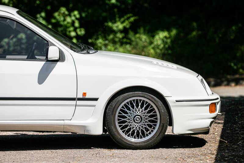 Image 11/42 de Ford Sierra RS Cosworth (1987)