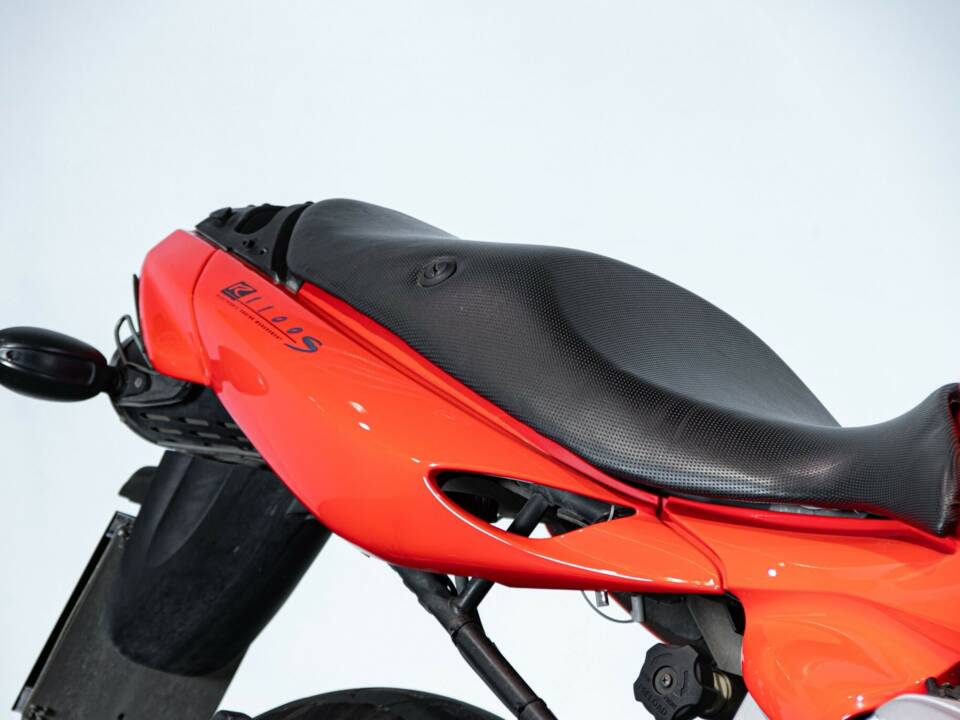 Immagine 37/50 di BMW R 1100 S (2000)