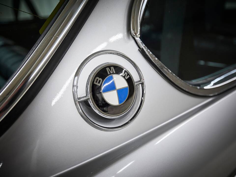 Image 57/100 of BMW 3.0 CSi (1973)