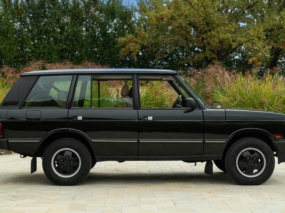 Imagen 4/50 de Land Rover Range Rover 4.2 LSE (1993)