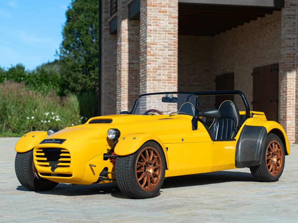 Immagine 2/50 di Westfield SEiGHT 4.6 V8 (1997)