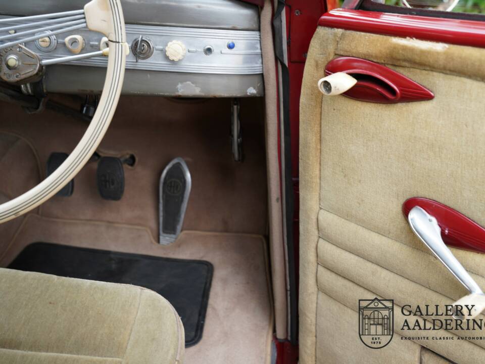 Image 13/50 de Alfa Romeo 6C 2500 Freccia d`Oro Sport (1947)