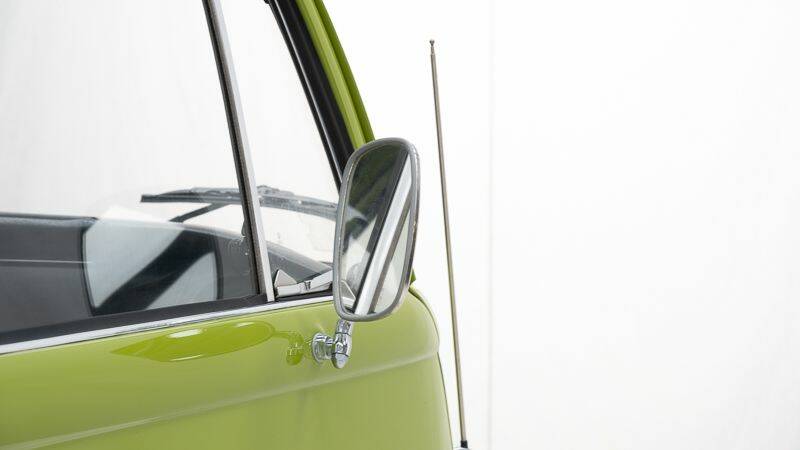 Image 15/15 of Volkswagen T2b Westfalia (1979)