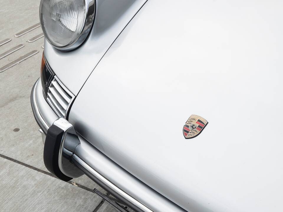 Image 17/27 of Porsche 911 2.0 T (1969)