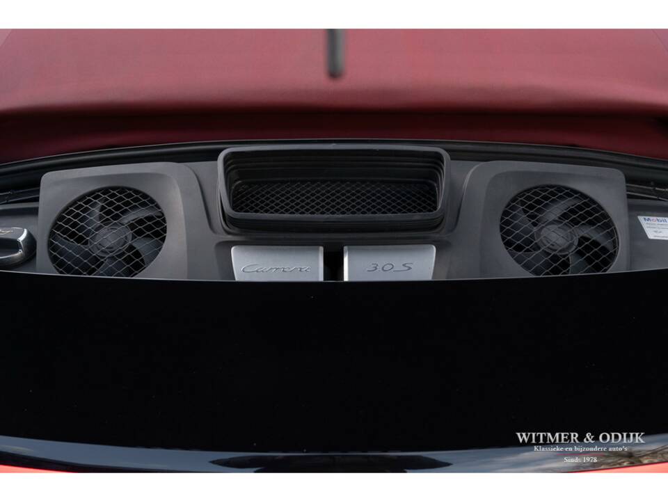 Bild 35/36 von Porsche 911 Carrera 4S (2016)