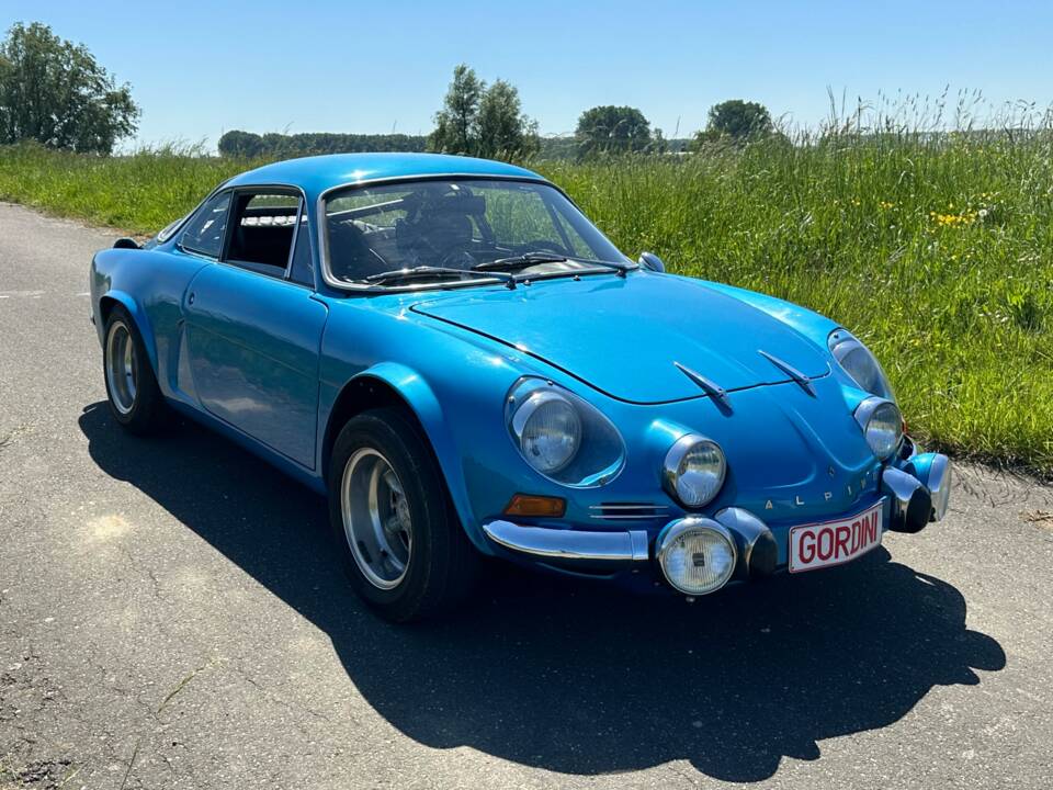 Immagine 2/8 di Alpine A 110 1300 (1974)