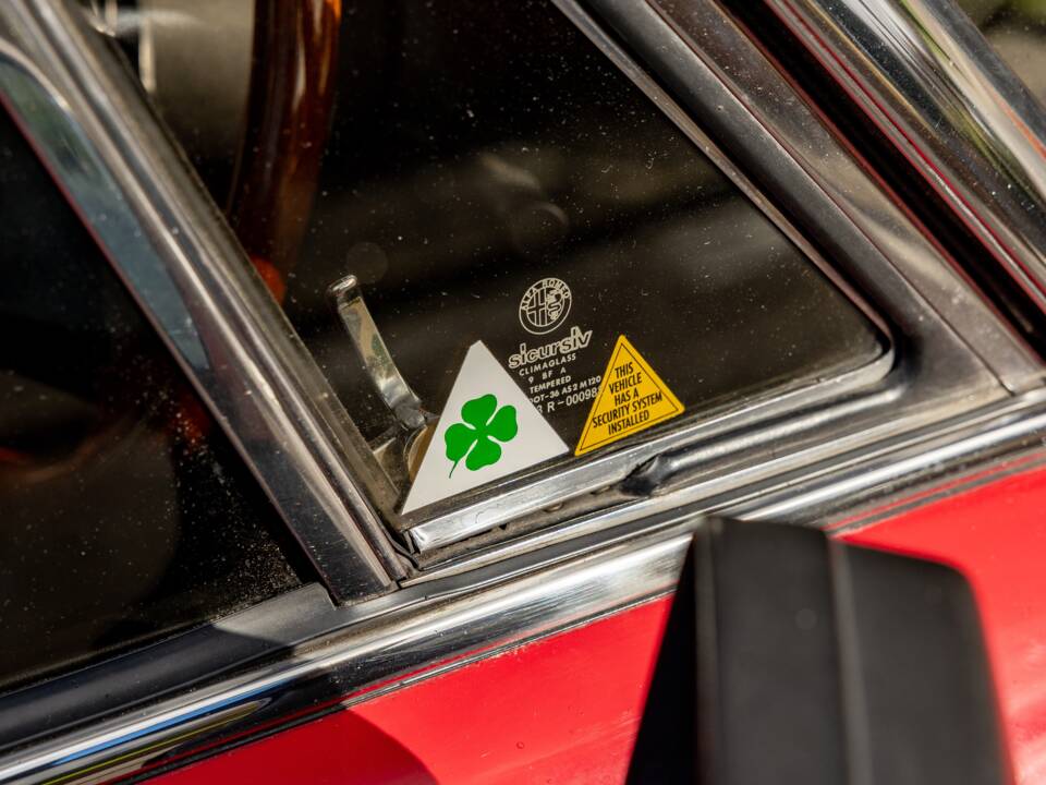 Afbeelding 38/50 van Alfa Romeo 2.0 Spider (1989)