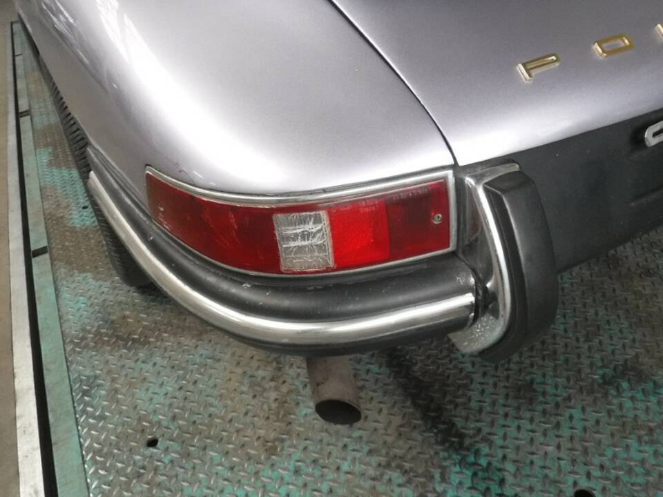 Immagine 38/45 di Porsche 912 (1968)