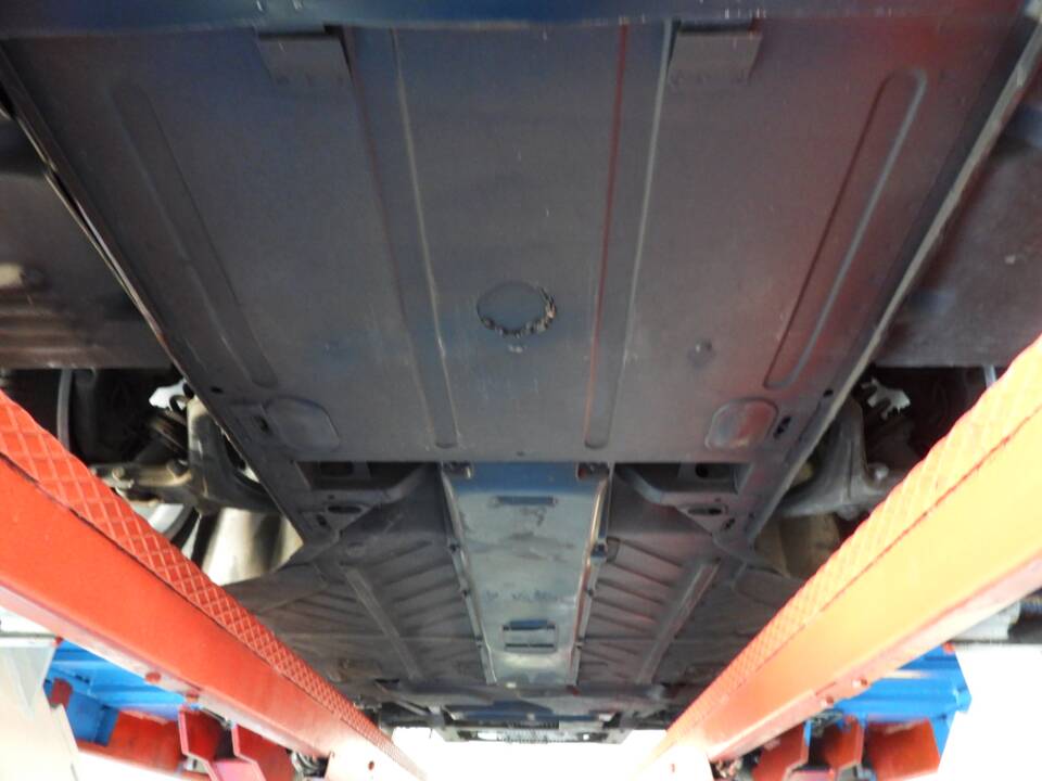 Image 13/15 of Ferrari 348 TS (1993)