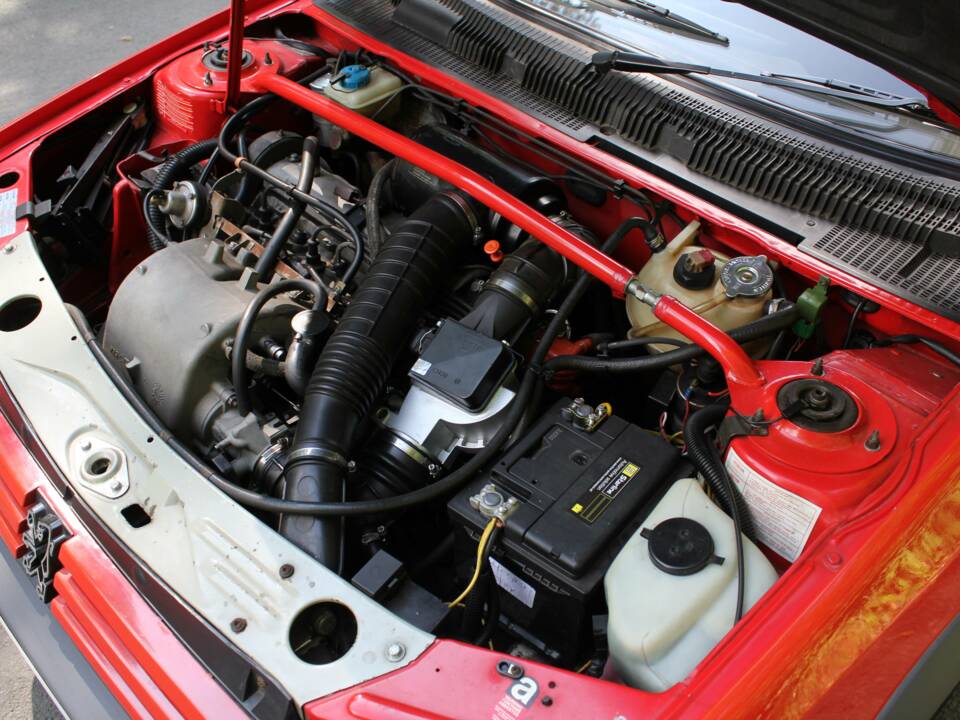 Imagen 16/17 de Peugeot 205 GTi 1.6 (1989)