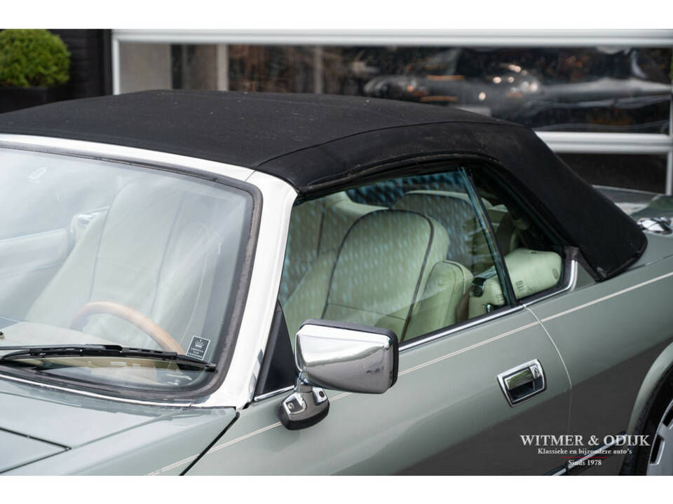Image 22/35 of Jaguar XJS 4.0 (1995)