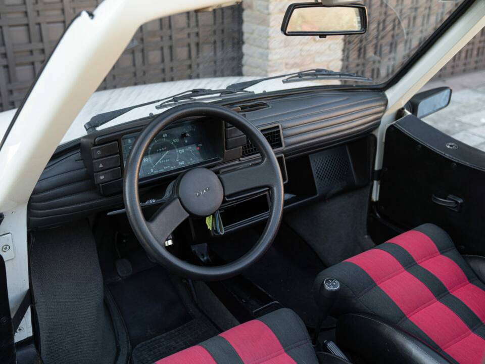 Bild 33/50 von FIAT 126 Pop 2000 (1992)