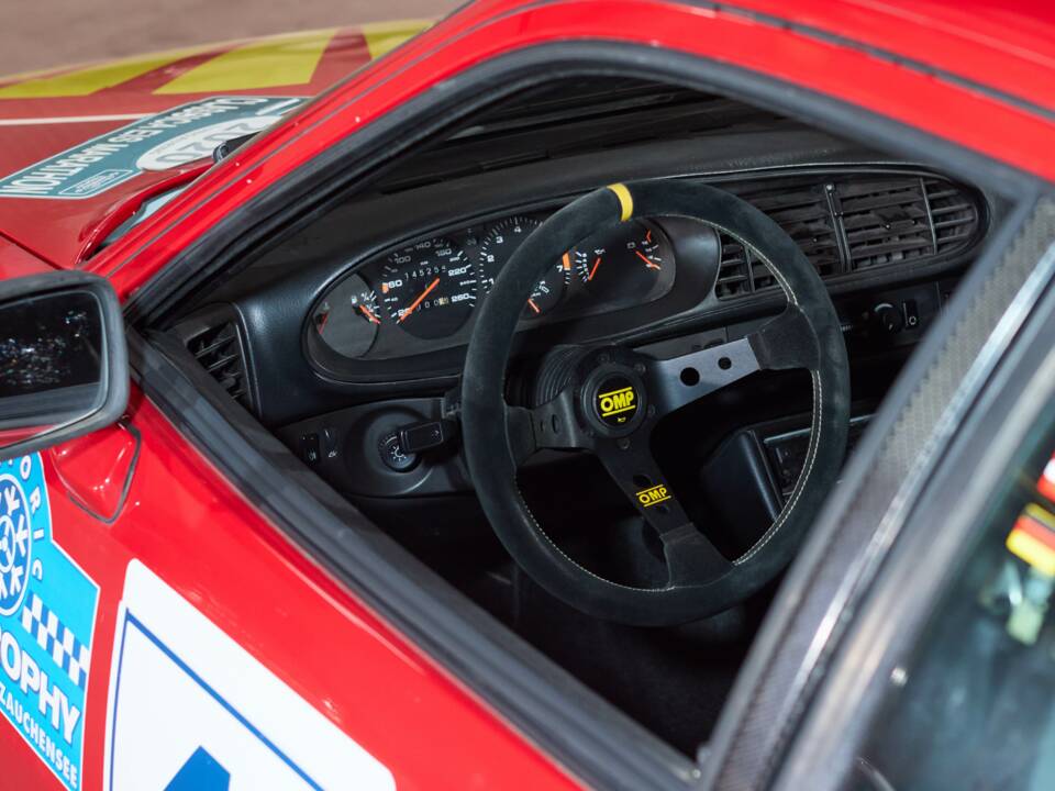 Image 20/38 of Porsche 944 (1985)