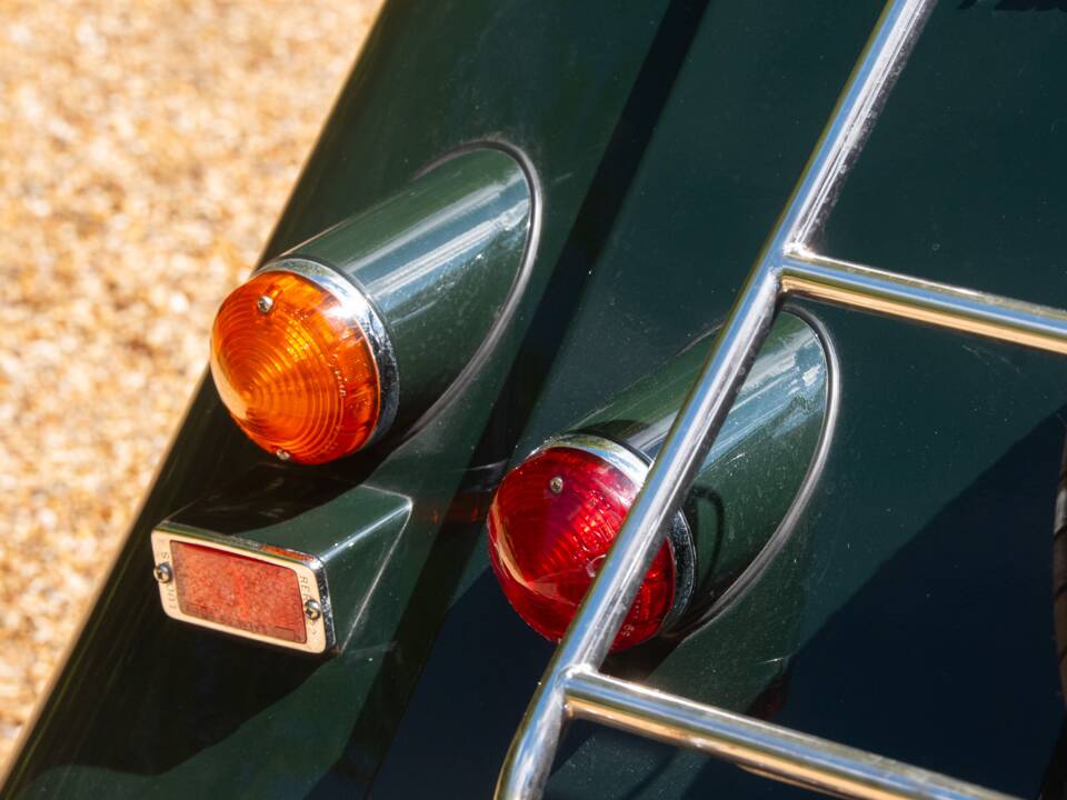 Image 33/50 of Morgan Plus 4 2-Seater (2006)