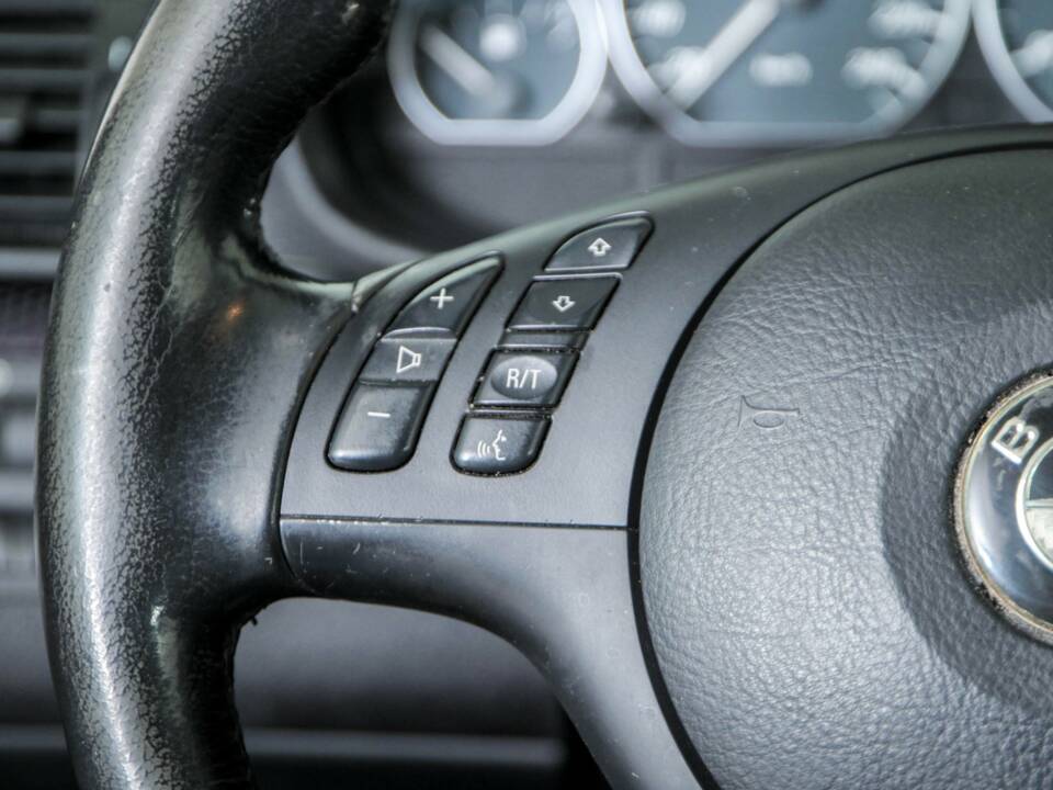 Bild 15/50 von BMW 320Ci (2003)