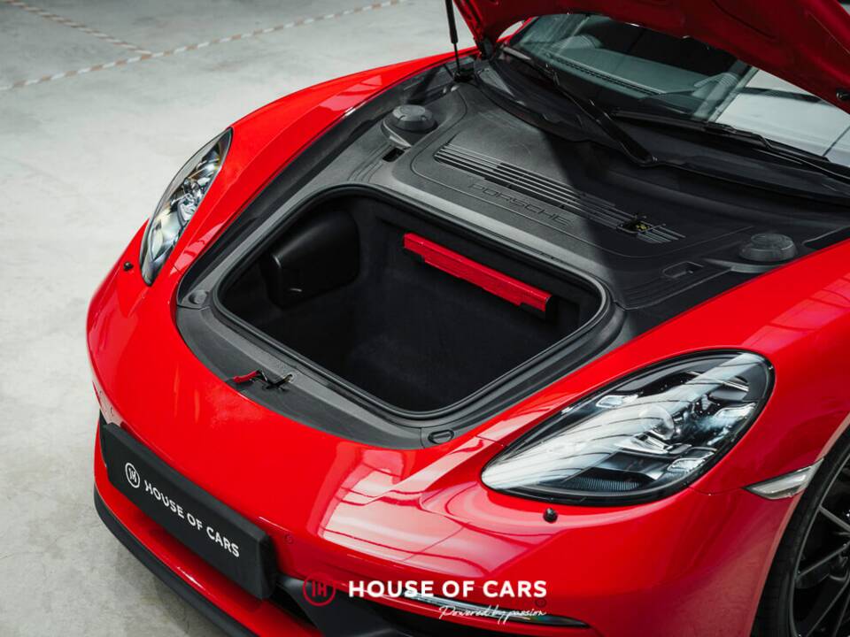 Image 12/23 of Porsche 718 Cayman GTS (2018)
