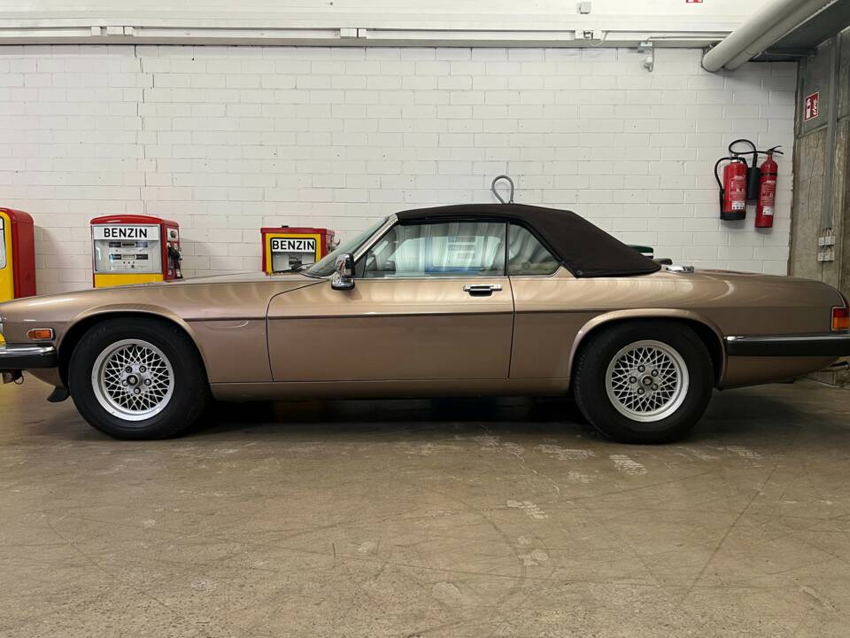 Image 1/19 of Jaguar XJ-S H.E. (1990)