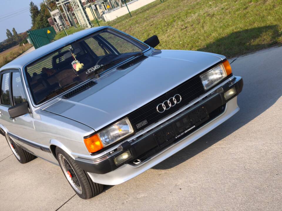 Image 48/94 de Audi 80 CD 5S (1982)