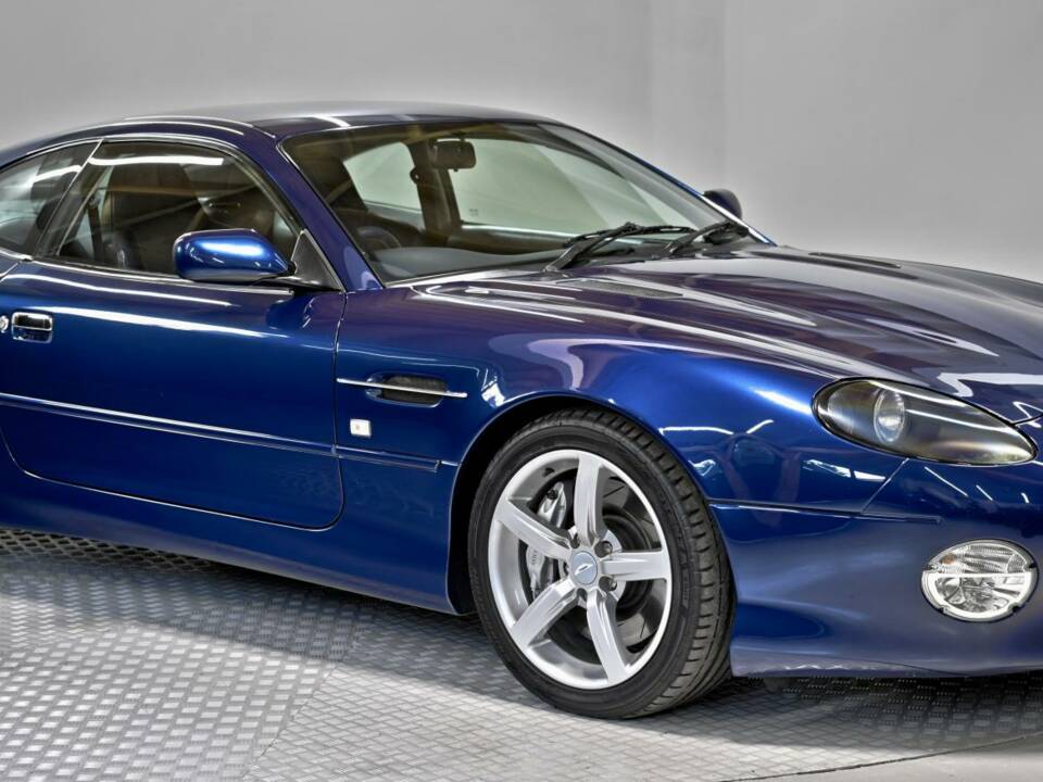 Image 27/50 of Aston Martin DB 7 GT (2004)