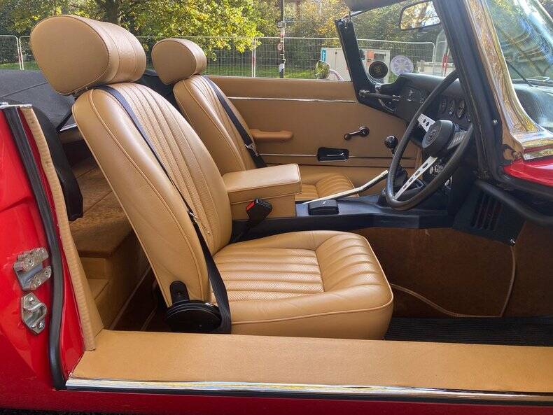 Afbeelding 19/50 van Jaguar E-Type V12 (1973)