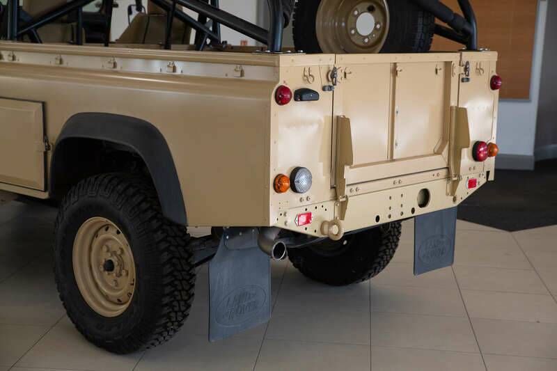 Bild 9/32 von Land Rover Defender 110 (2008)