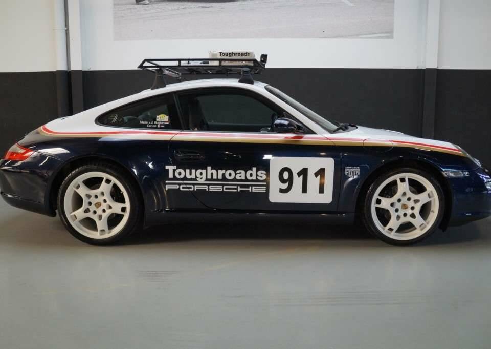 Image 3/50 de Porsche 911 Carrera (2005)