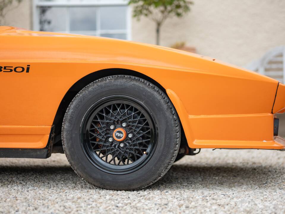 Image 42/50 of TVR Tasmin Series 1 (1985)