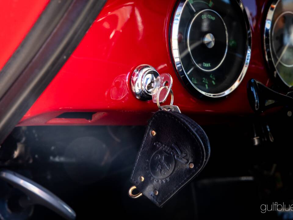 Image 66/91 de Porsche 356 B Carrera 2/2000 GS (1962)