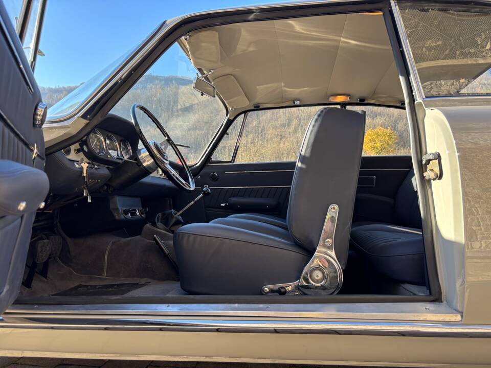 Bild 15/32 von Alfa Romeo 2600 Sprint (1963)