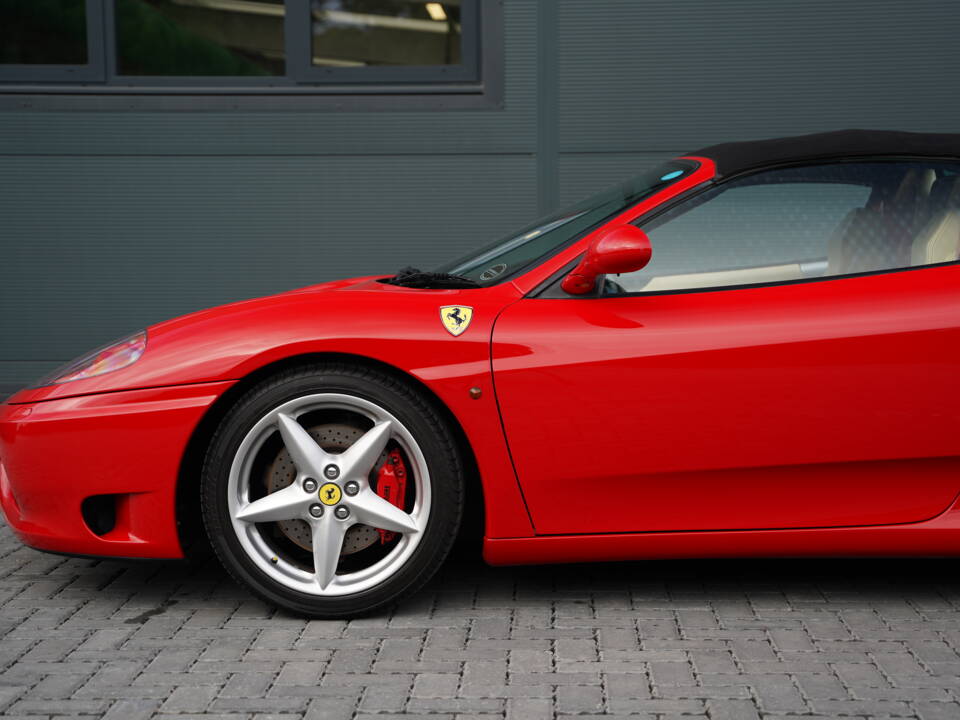 Image 9/50 of Ferrari 360 Spider (2004)