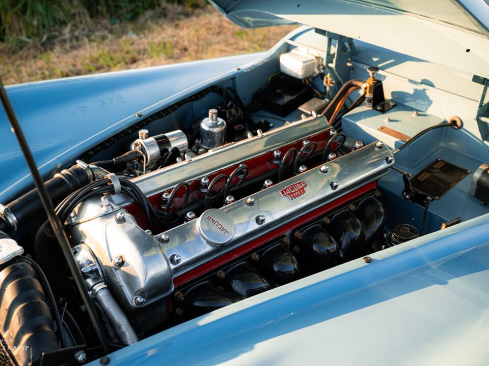 Imagen 21/22 de Jaguar XK 140 SE DHC (1955)