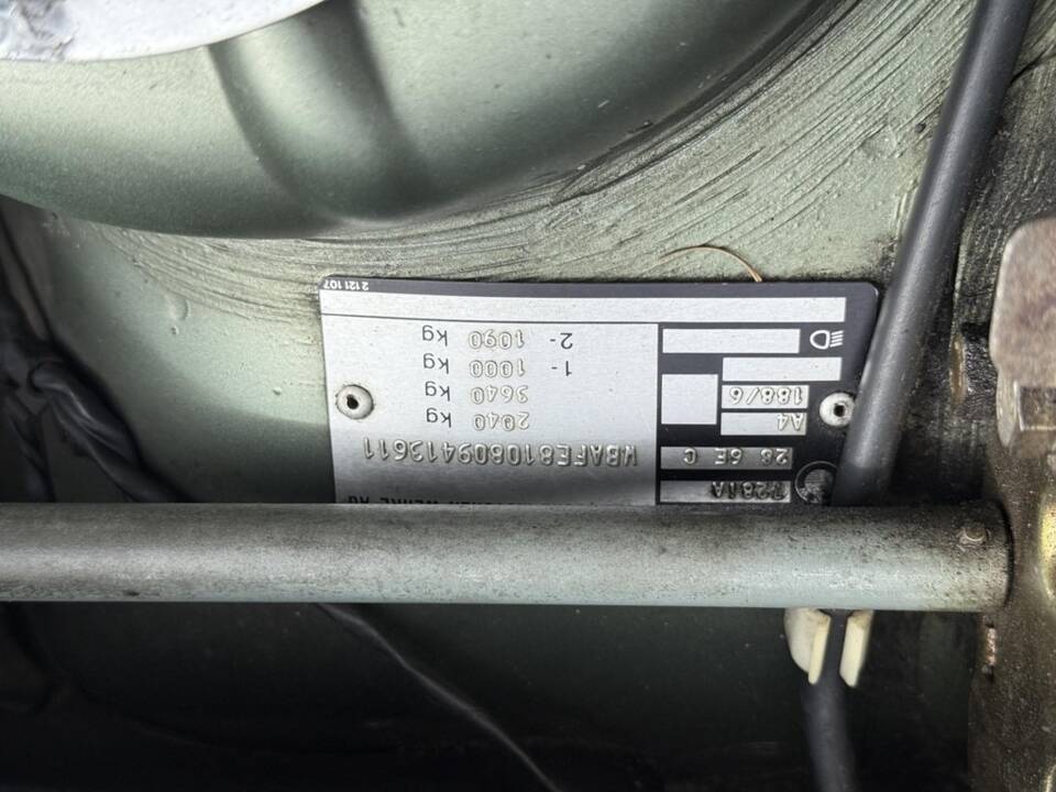 Image 18/19 of BMW 728i (1986)