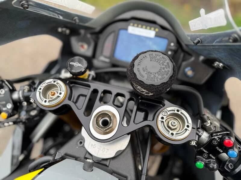 Image 8/41 of Kawasaki DUMMY (2023)