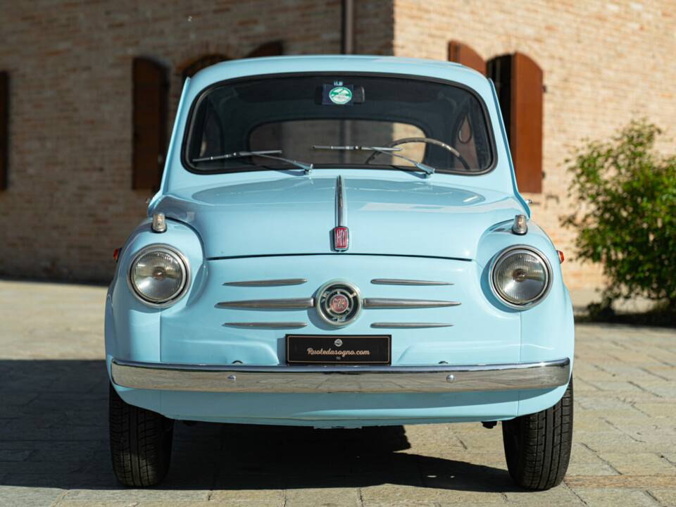 Image 3/49 of FIAT 600 (1957)