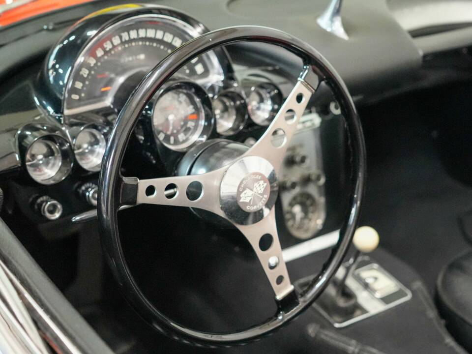 Bild 15/31 von Chevrolet Corvette (1958)