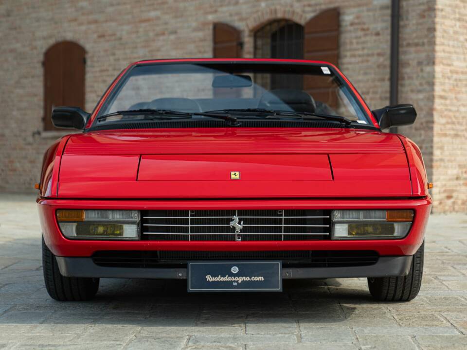 Image 3/50 of Ferrari Mondial T (1991)