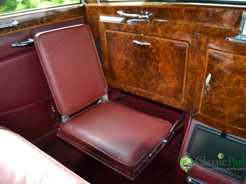 Bild 46/50 von Rolls-Royce Phantom V James Young (1964)