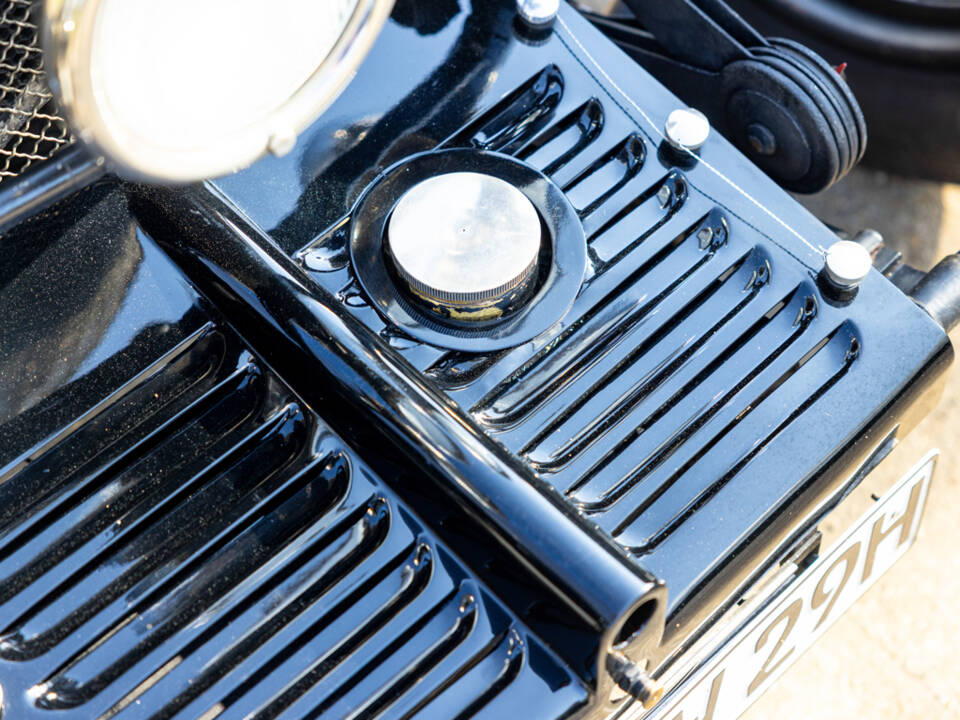 Immagine 46/50 di Aston Martin International (1930)
