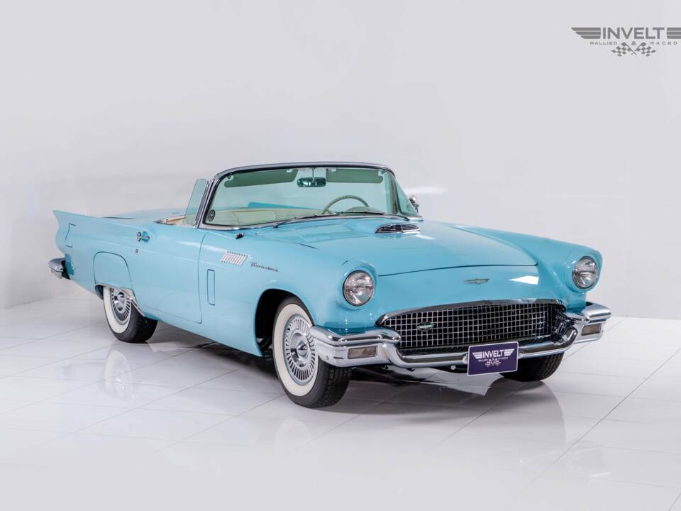 Immagine 4/20 di Ford Thunderbird (1957)