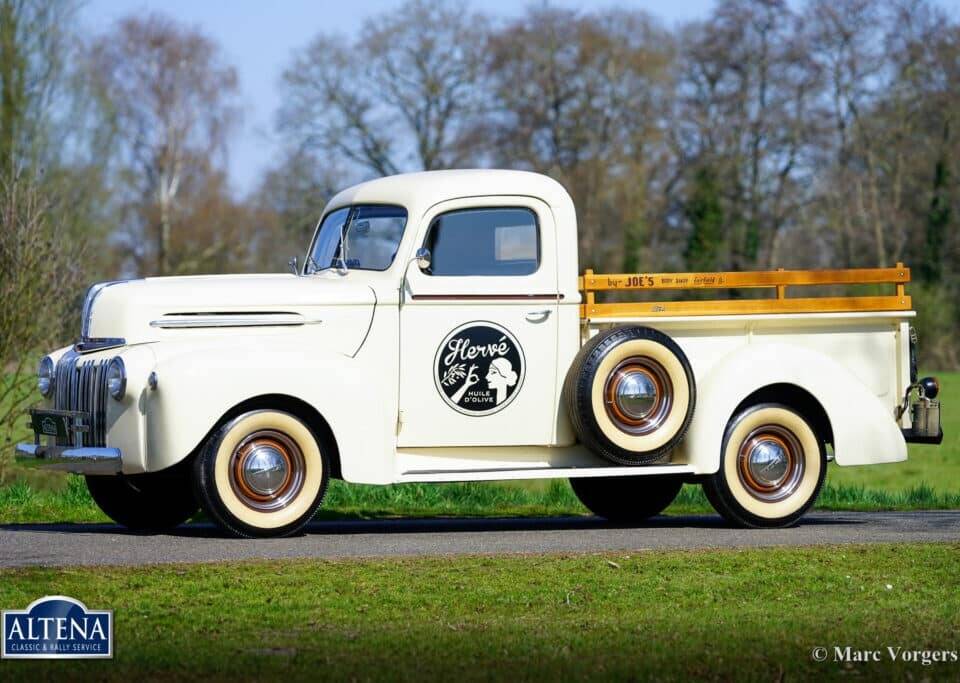 Bild 17/31 von Ford Pickup (1946)