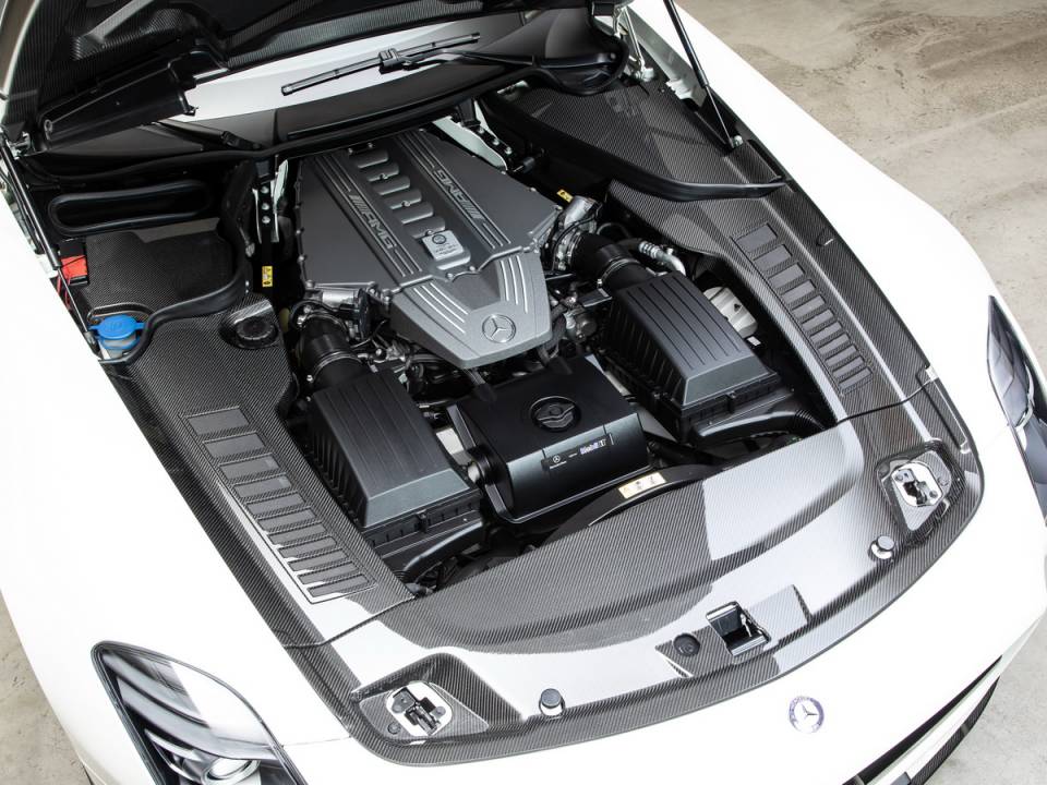 Immagine 49/50 di Mercedes-Benz SLS AMG GT Roadster (2014)