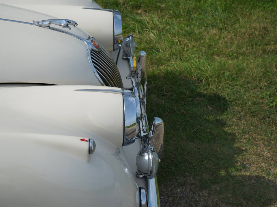 Afbeelding 35/58 van Jaguar XK 150 3.4 S OTS (1958)