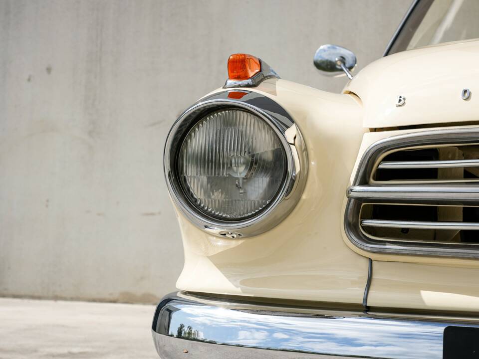 Immagine 37/40 di Borgward Isabella Coupe-Cabriolet (1961)