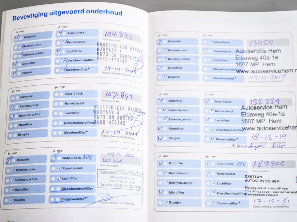 Afbeelding 49/50 van BMW 325i (2007)