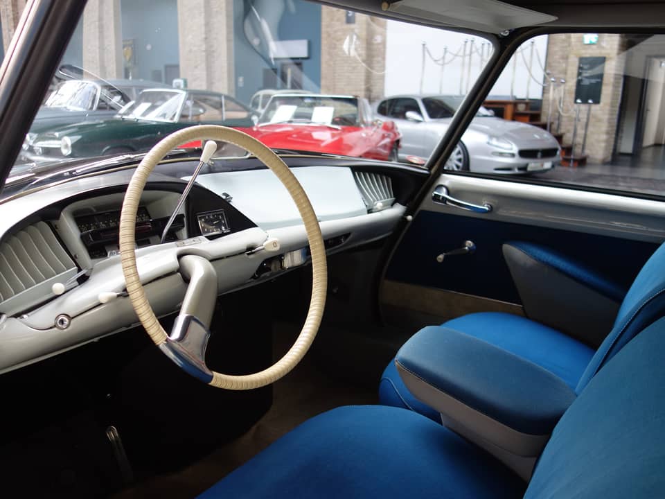 Image 15/30 of Citroën DS 19 (1959)