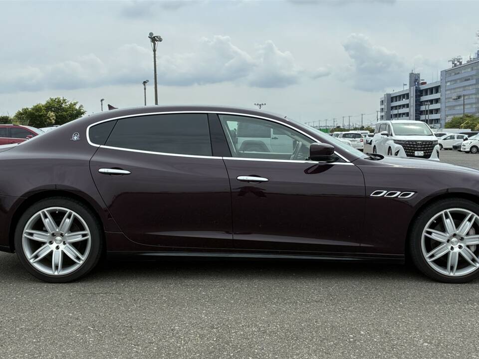 Image 4/56 of Maserati Quattroporte S (2015)