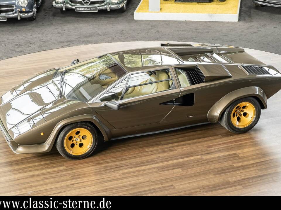 Bild 9/15 von Lamborghini Countach 5000 S (1983)